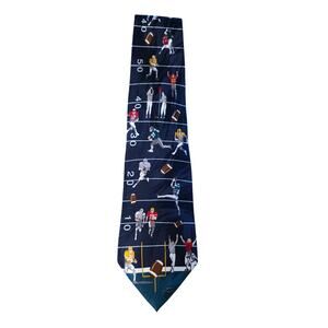 Museum Artifacts Men's Necktie Tie Silk Hand Made Football Field Players‎ NWT